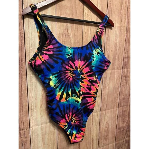 Victoria’s Secret PINK M One Piece NWT Swimsuit Multi Color Tie Dye High Cut - Picture 3 of 10